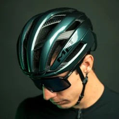 Casco Met Trenta 3K Carbon Mips - Verde lucido