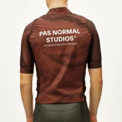 Gilet Pas Normal Studios Mechanism Stow Away - Marrone chiaro