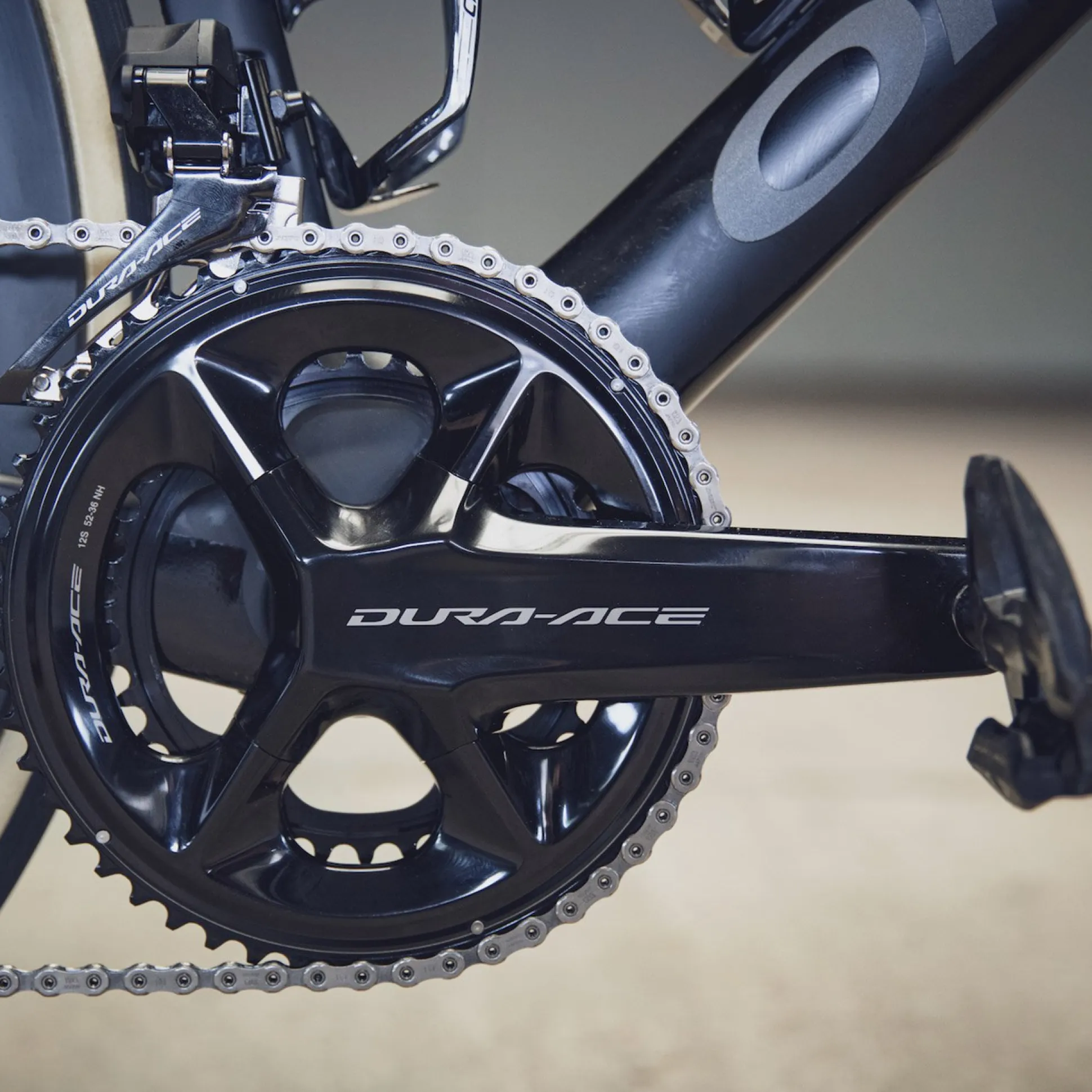 Gruppo Shimano Dura-Ace Di2 R9270 12V - 50/34 D