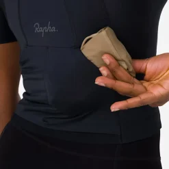 Maglia donna Rapha Cropped Cargo Top - Nero
