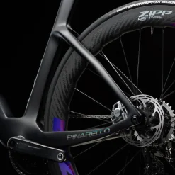 Pinarello Dogma F Disk Red AXS PM Zipp 454 NSW - Special Edition TISSOT