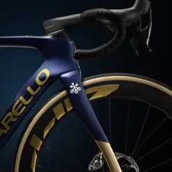 Pinarello Dogma F Disk Red AXS PM Zipp 454 NSW - Pinarello Q36.5