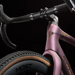Pinarello Grevil F7 Force AXS XPLR - Viola